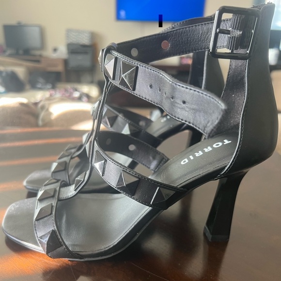 Brand new never worn Torrid Studded cages heels - Picture 2 of 4
